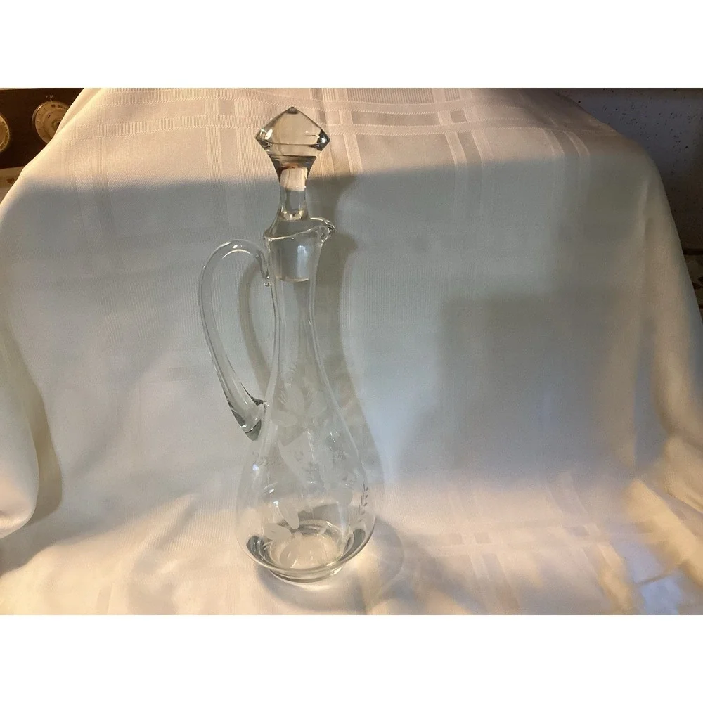 Vtg Glass Wine Liquor Decanter Floral Etched Glass w/ Stopper Barware 14
